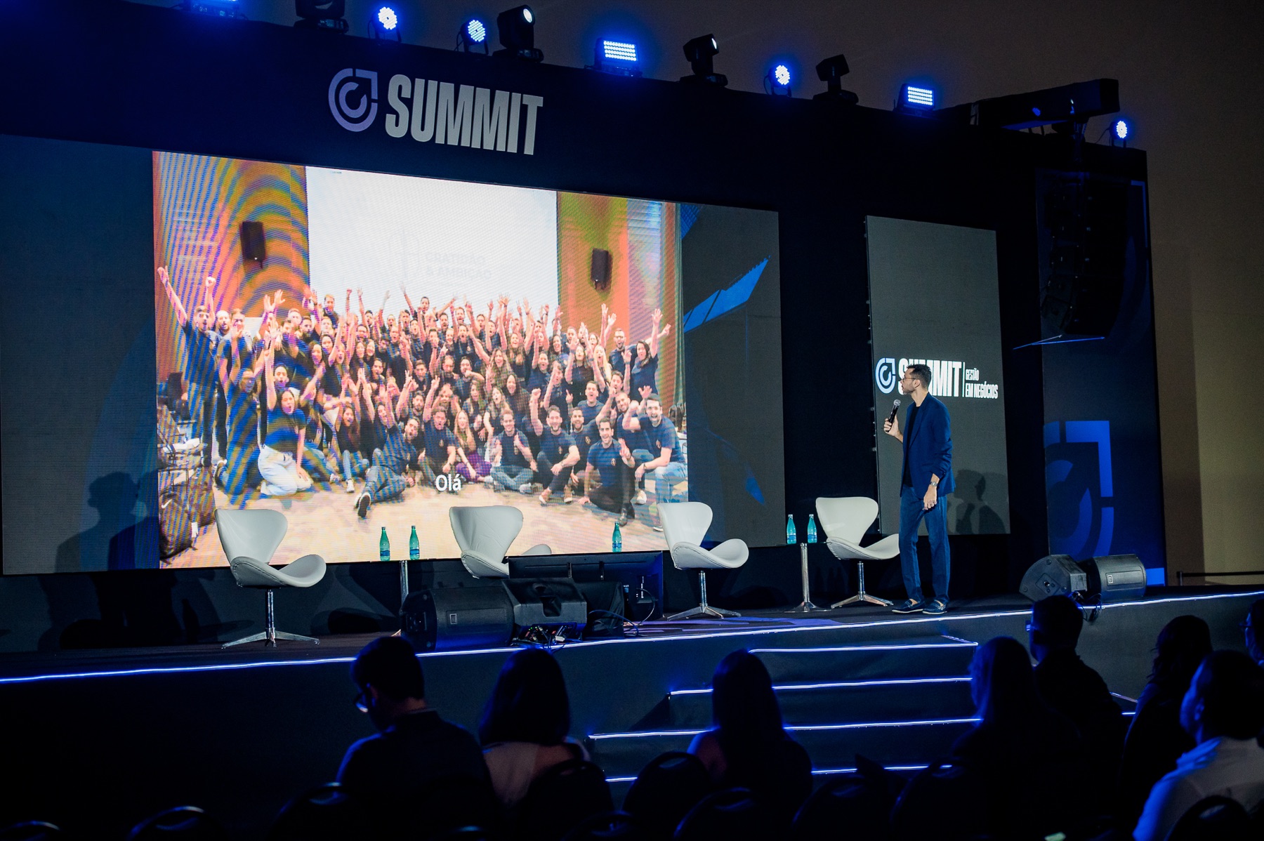 Paulo Vitor Porto no palco do Summit