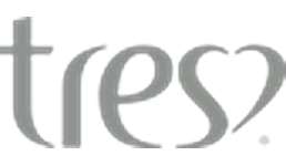 Três